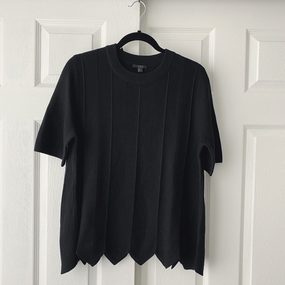 COS Sweaters - COS Wool Short Sleeve Pointed Scallop Hem Sweater